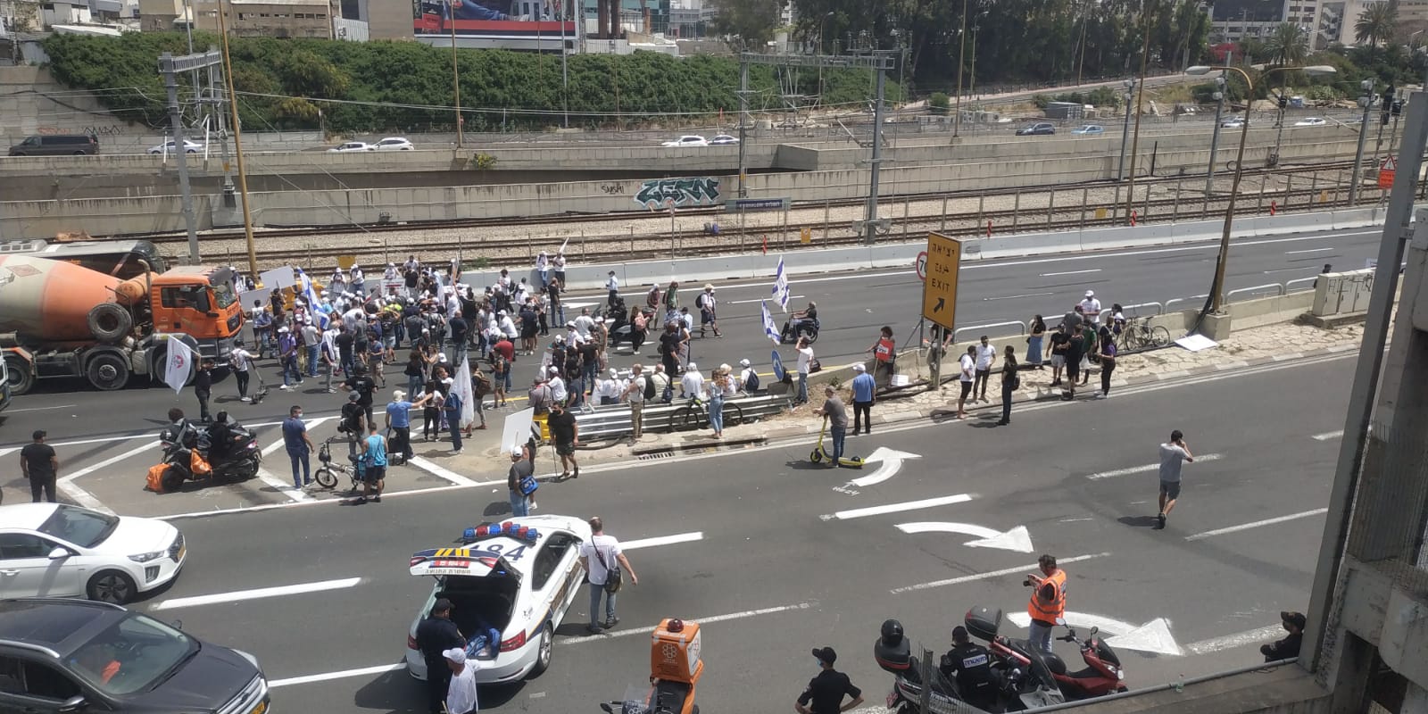 WhatsApp Image 2021-04-18 at 1.29.52 PM.jpeg